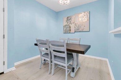 CREM - 1600 Long Grove Dr 1316-20
