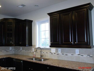 720 Highland Meadows Dr, Gambrills, MD 21054 - photo 4