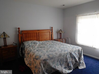 16 Stuart Dr, Norristown, PA 19401 - photo 6