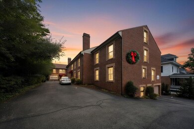 2231 Broadway Ave SW unit C, Roanoke, VA 24014 - photo 2