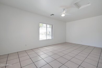 Large Bonus Room