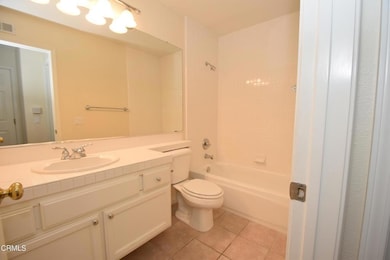 2301 Gillingham Cir, Thousand Oaks, CA 91362 - photo 7