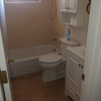 1219201007a_HDR