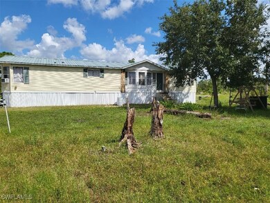 23675 Carolyn Ln, Fort Myers, FL 33913 - photo 6