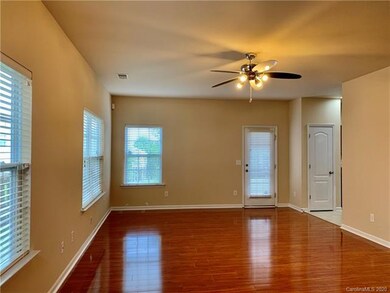 1072 Mountain Laurel Ct, Matthews, NC 28104 - photo 6