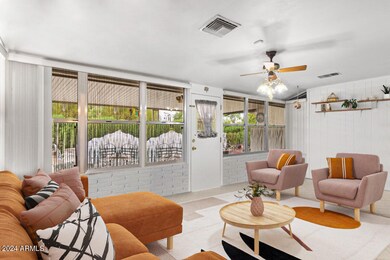 10431 W Mission Ln, Sun City, AZ 85351 - photo 3