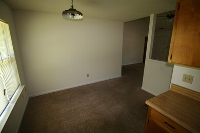 105 Hampton Ct, Jacksonville, NC 28546 - photo 5