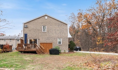 193 Fieldstone Dr unit 193, Londonderry, NH 03053 - photo 2