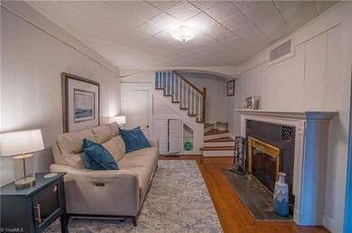 1310 Westview St, Asheboro, NC 27205 - photo 6