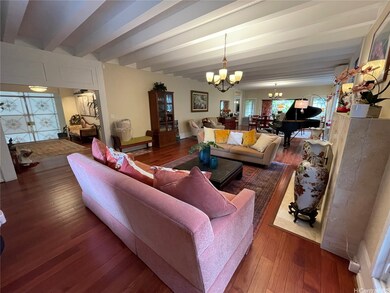 Large living room with fireplace for those cool ev