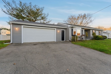 95 Samson Ave, Somerset, MA 02726 - photo 6