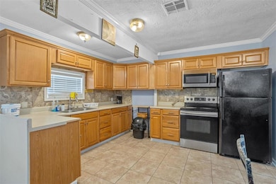 116 N Lightner Ave, Iowa, LA 70647 - photo 2