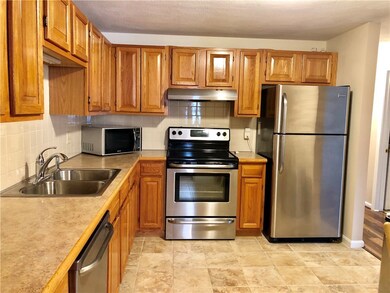 1409 Pinewood Dr, Smithfield, RI 02917 - photo 6