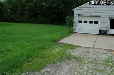 42 E Satin St, Jefferson, OH 44047 - photo 2