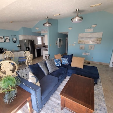 22101 Lampasas Dr, Galveston, TX 77554 - photo 7