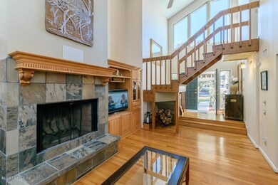 5486 Mariners Cove Dr, Jacksonville, FL 32210 - photo 4