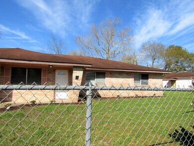 ONE CAR ATTACHED GARAGE