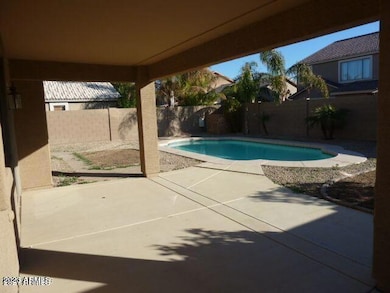 17219 W Hilton Ave, Goodyear, AZ 85338 - photo 7