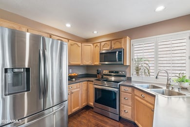 12_67 w sarah ln-12