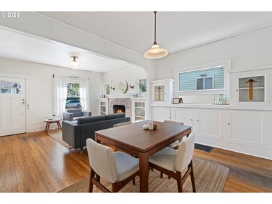 1261 N Baldwin St, Portland, OR 97217 - photo 7