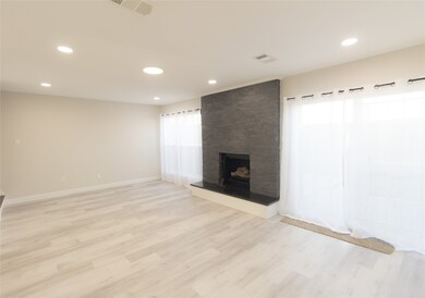 1521 W Sam Houston Pkwy S, Houston, TX 77042 - photo 7