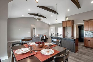 4815 N Emerald Ct, Maize, KS 67101 - photo 3