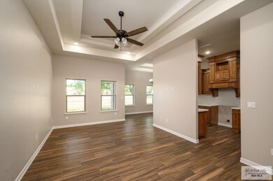 714 E Lincoln St, Weslaco, TX 78599 - photo 5