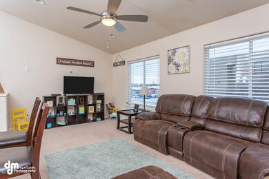 Living Room-0610-SMALL