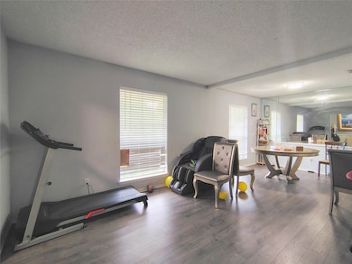 2227 Quail Valley East Dr, Missouri City, TX 77459 - photo 4