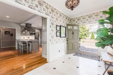 Large Entry Foyer