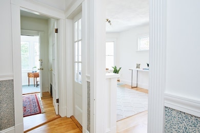 27 Pemberton St unit 27, Cambridge, MA 02140 - photo 4