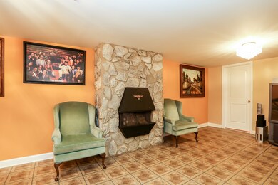 778 E Oakton St, Des Plaines, IL 60018 - photo 5