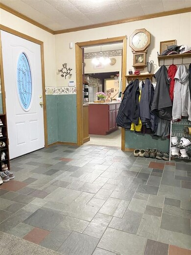 94 Grove St, Littleton, NH 03561 - photo 6