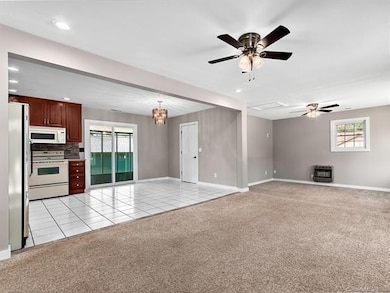 123 Plantation Dr, Hendersonville, NC 28792 - photo 3