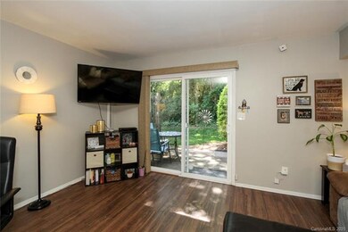 951 Hollywood St unit L, Charlotte, NC 28211 - photo 6