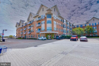 23 Pierside Dr unit 316, Baltimore, MD 21230 - photo 2
