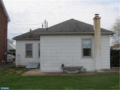 427 W Race St unit 30, Pottstown, PA 19464 - photo 6