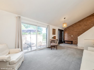 534 E Main St, Barrington, IL 60010 - photo 2