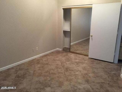 KINGS BEDROOM