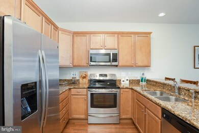 103 N Irving Ave unit 305, Colonial Beach, VA 22443 - photo 6