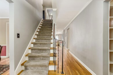 Entry/Foyer