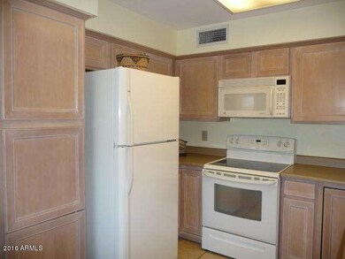 Refrigerator stays