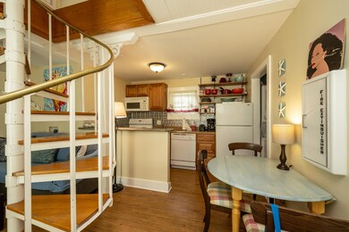 415JuliaSt-7393 (7 of 69)