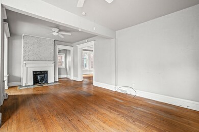 Living Room - Main