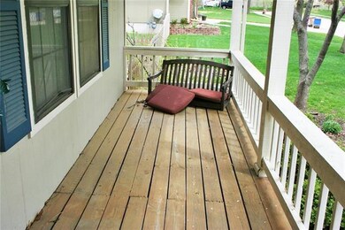 604 Cedar Dr, Raymore, MO 64083 - photo 3