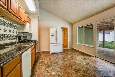 19670 SE 259th St, Covington, WA 98042 - photo 6