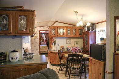 6 Hilltop Manor Park, Whitefield, NH 03598 - photo 6