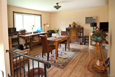 4533 Main Rd W, Emmaus, PA 18049 - photo 6