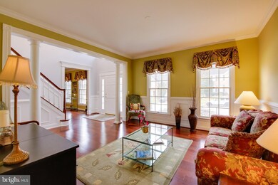 11621 Hunters Run Dr, Cockeysville, MD 21030 - photo 7