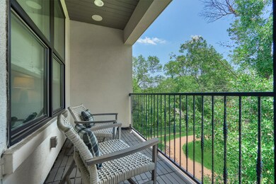 1513 Cunningham Parc Ln, Houston, TX 77055 - photo 4